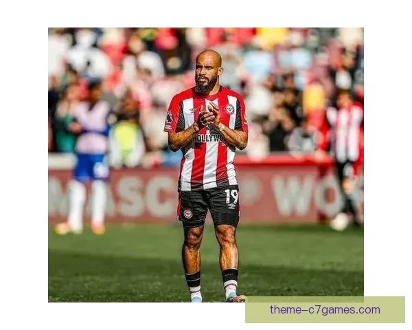 曼联冬窗引援计划曝光主帅直言争冠不容有失球迷热议高层紧急开会定目标