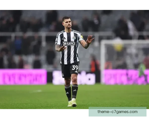 纽卡斯尔与吉马良斯续约违约金谈判博弈分析